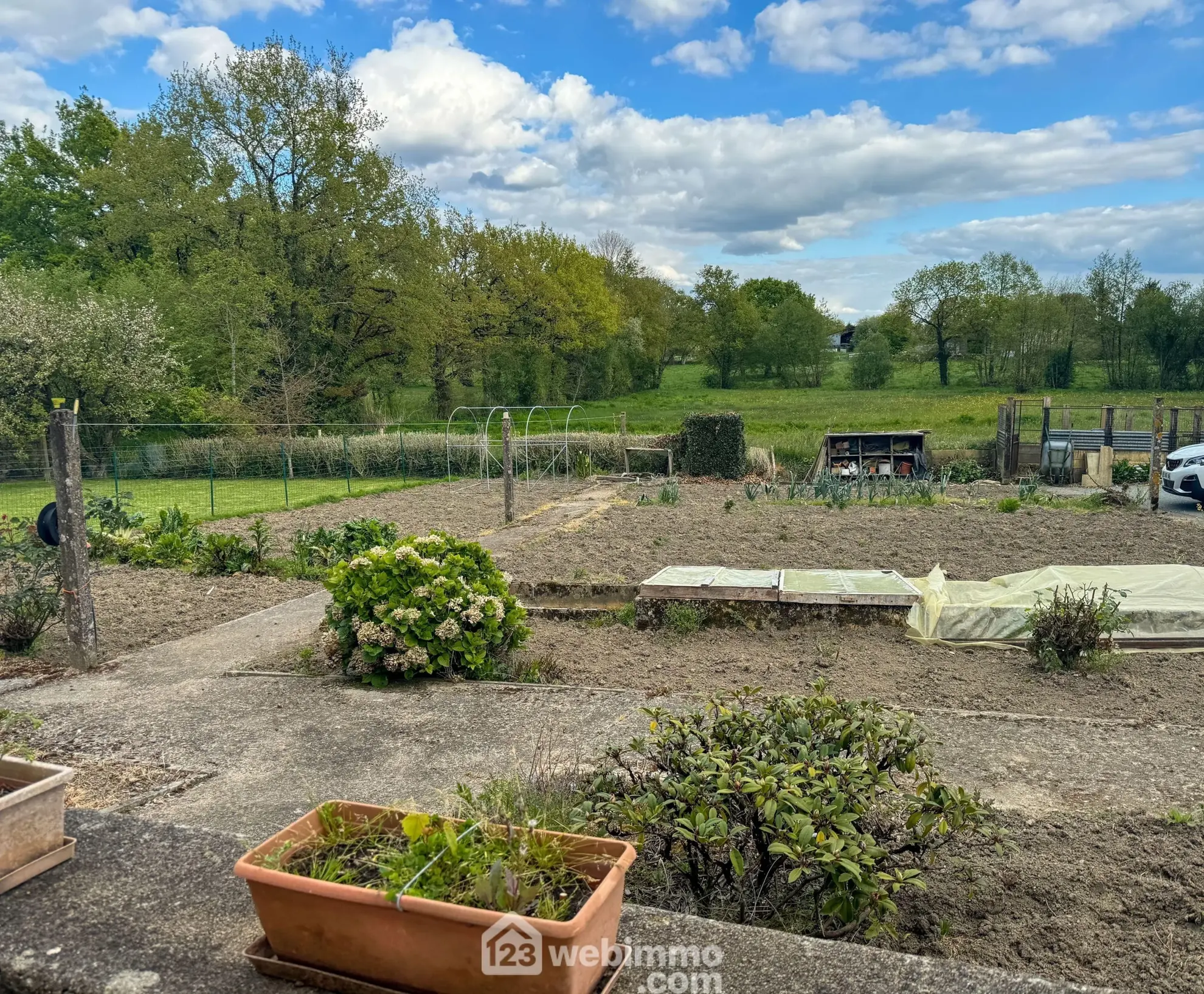 Maison en pierre à Sévremont avec jardin et garage - 116m² 