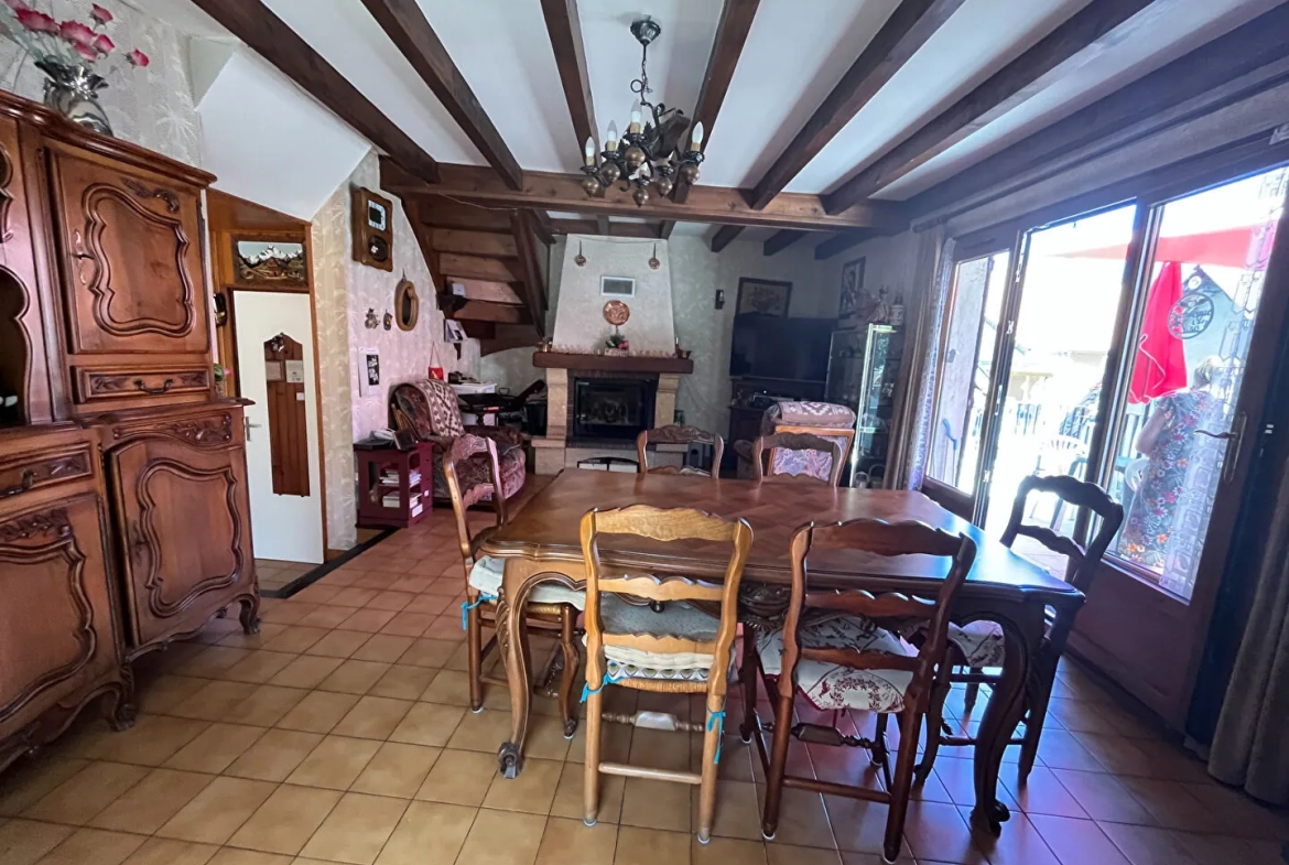 Maison en viager avec deux appartements indépendants à Savines-le-Lac 