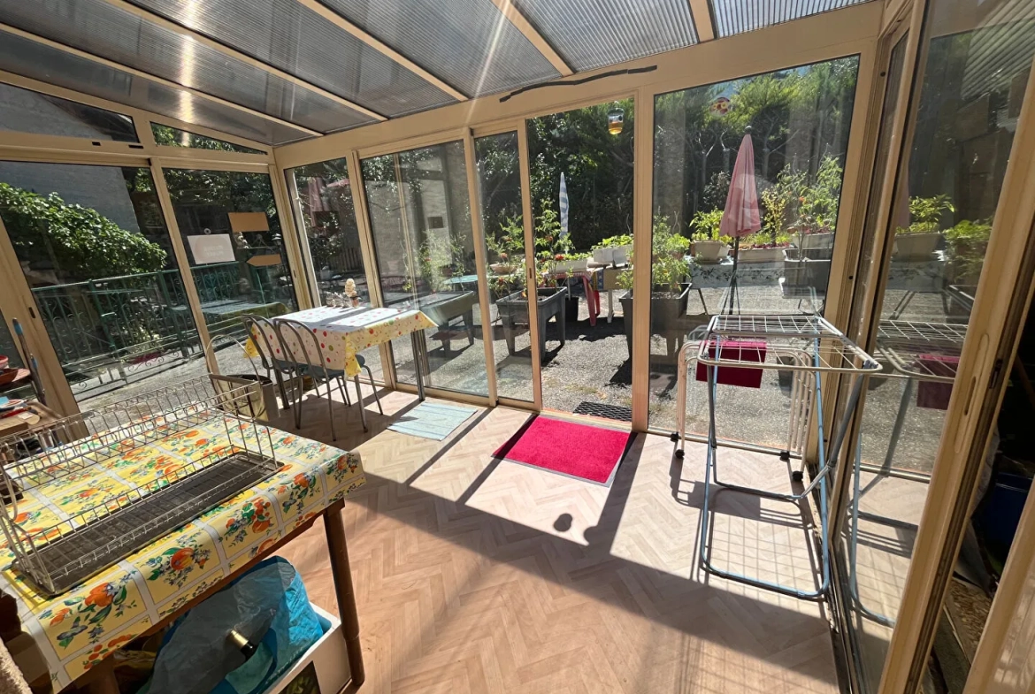 Maison en viager avec deux appartements indépendants à Savines-le-Lac 