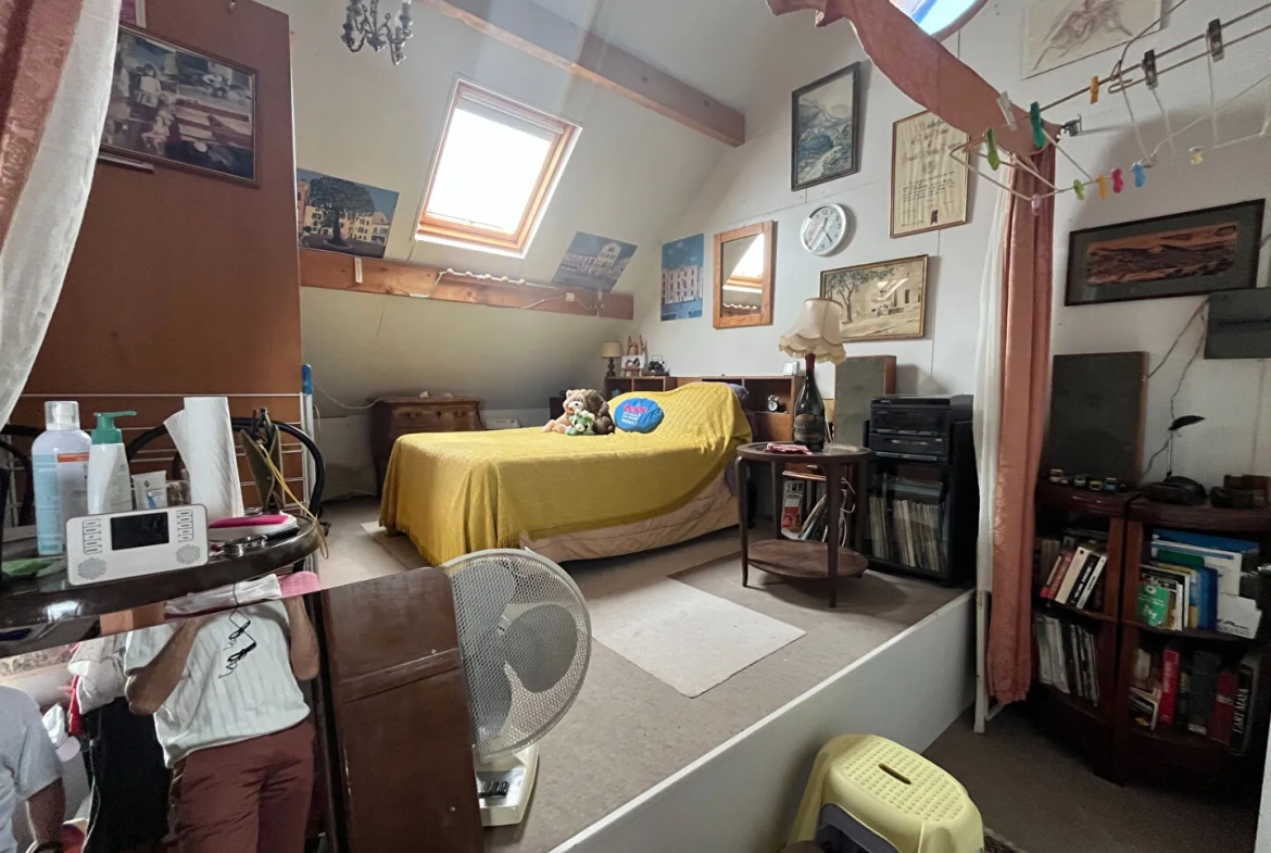 Maison en viager avec deux appartements indépendants à Savines-le-Lac 