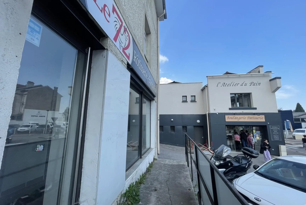 Murs commerciaux à Epinal - 51,66 m² avec cave et parking à vendre 