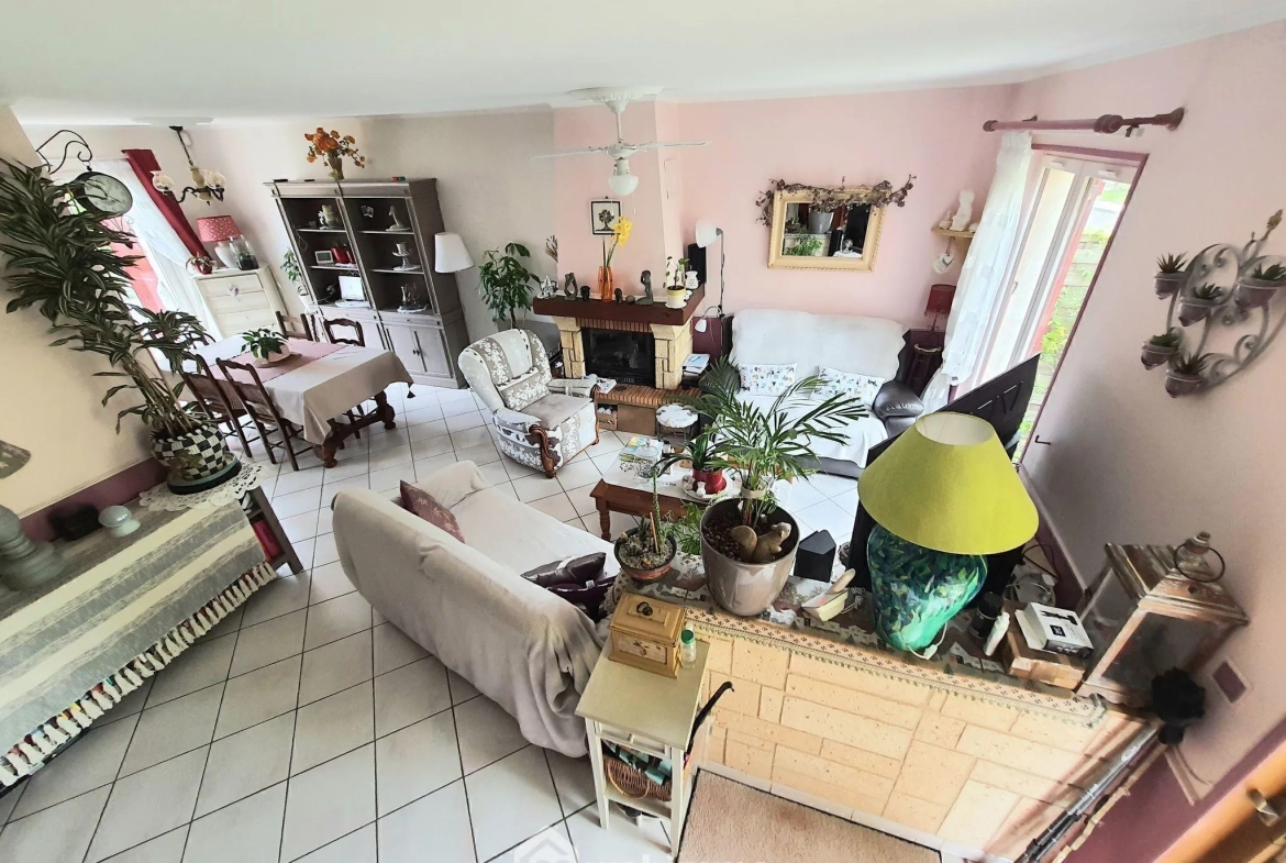 Maison à Écuelles de 116 m² avec terrasse, garage et 4 chambres 