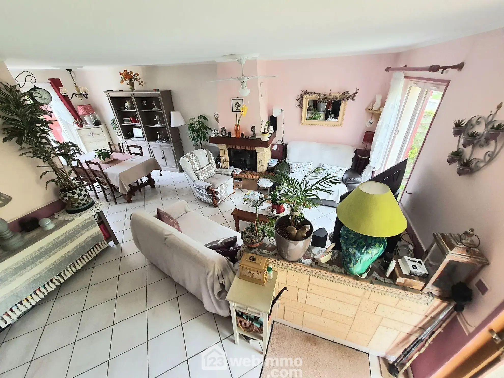 Maison à Écuelles de 116 m² avec terrasse, garage et 4 chambres 