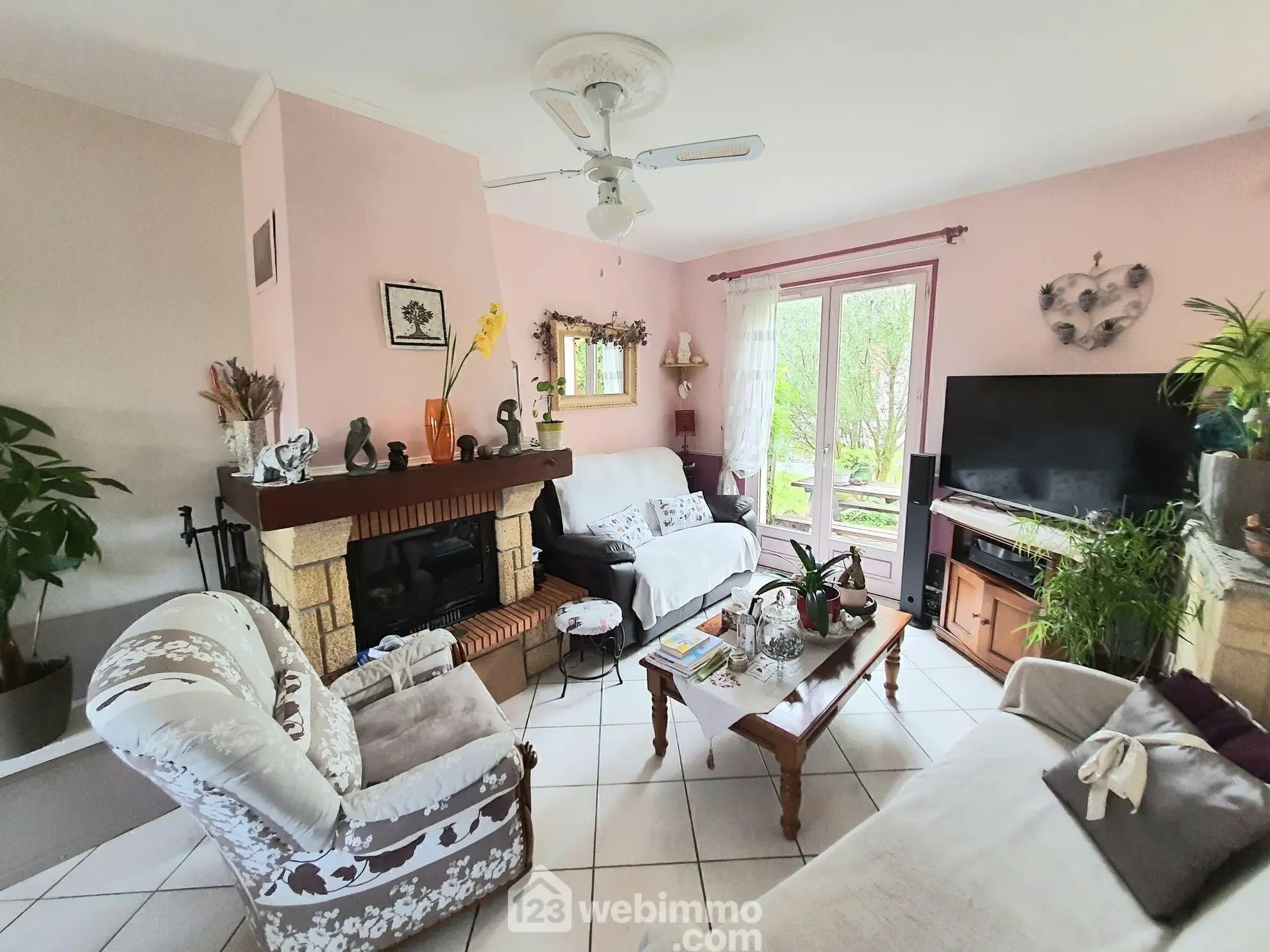 Maison à Écuelles de 116 m² avec terrasse, garage et 4 chambres 