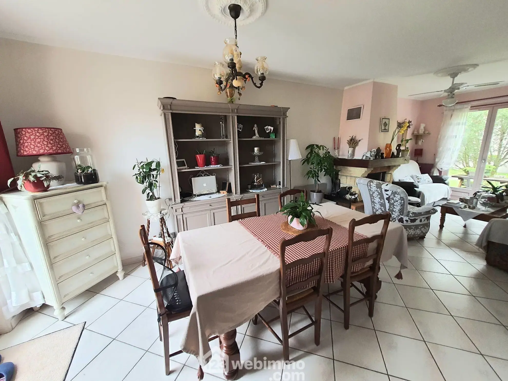 Maison à Écuelles de 116 m² avec terrasse, garage et 4 chambres 