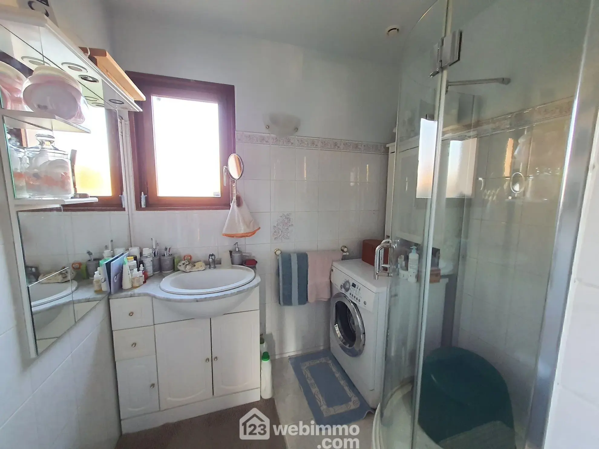 Maison à Écuelles de 116 m² avec terrasse, garage et 4 chambres 
