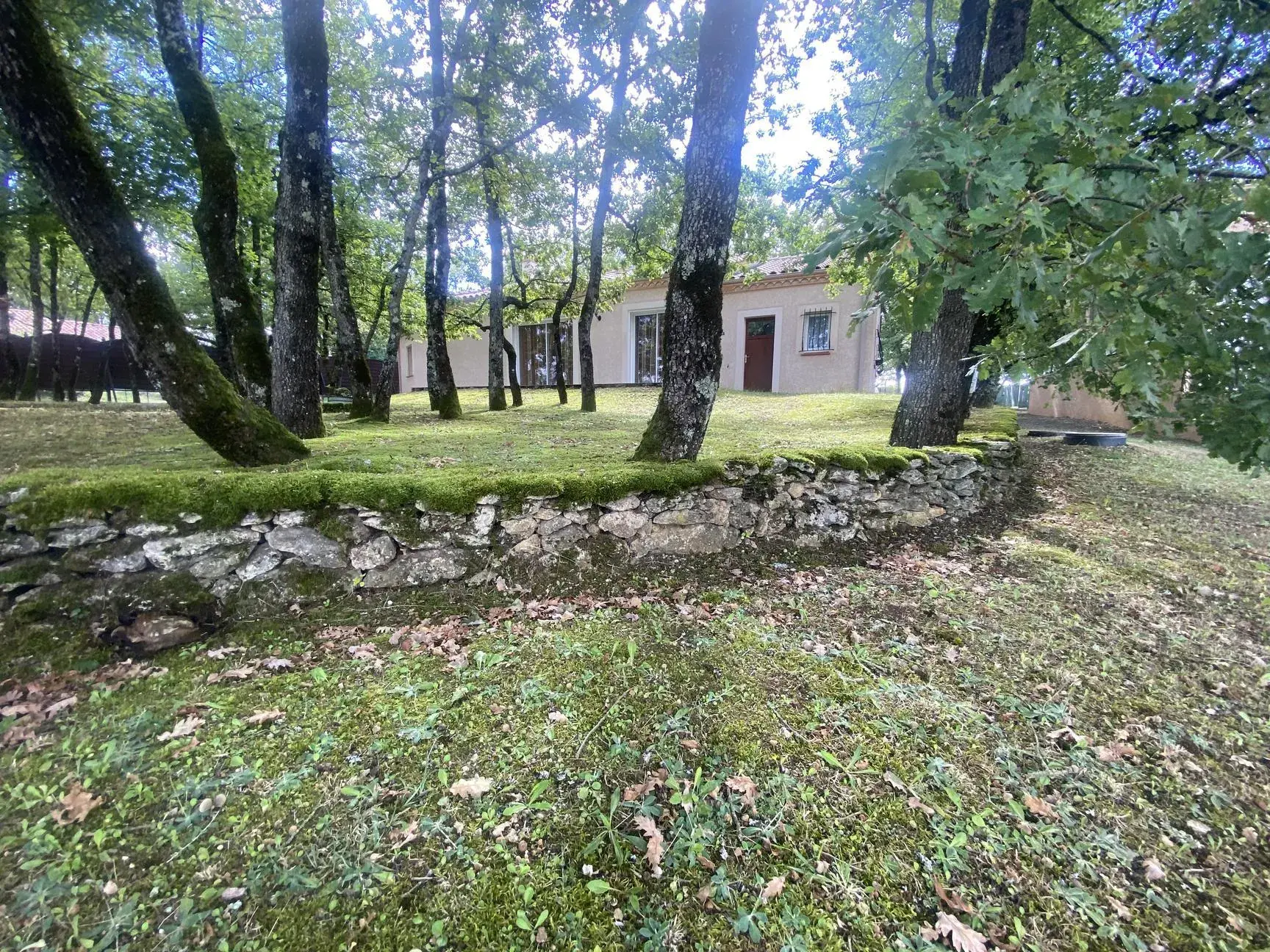 Maison de plain-pied à vendre à Villeneuve-sur-Vère, proche d'Albi, 105 m² avec jardin et dépendance 