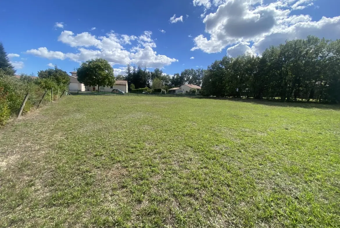 Maison de plain-pied à vendre à Villeneuve-sur-Vère, proche d'Albi, 105 m² avec jardin et dépendance 