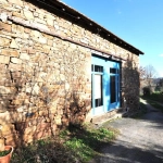 Maison en pierre rénovée avec jardin au calme près de Tarn et Aveyron