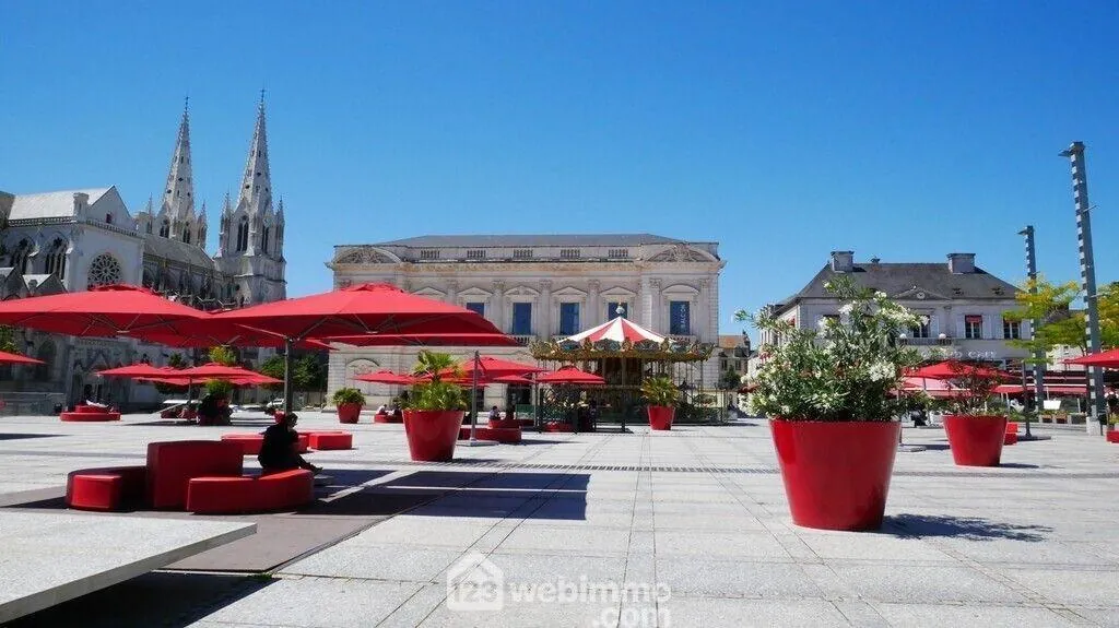 Appartement T4 avec balcon et stationnement à Cholet - Quartier Gare 