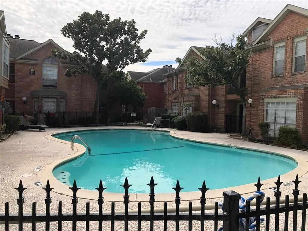 Appartement d'investissement locatif à Houston avec rendement élevé jusqu'à 12 % 