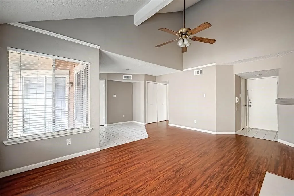 Appartement d'investissement locatif à Houston avec rendement élevé jusqu'à 12 % 