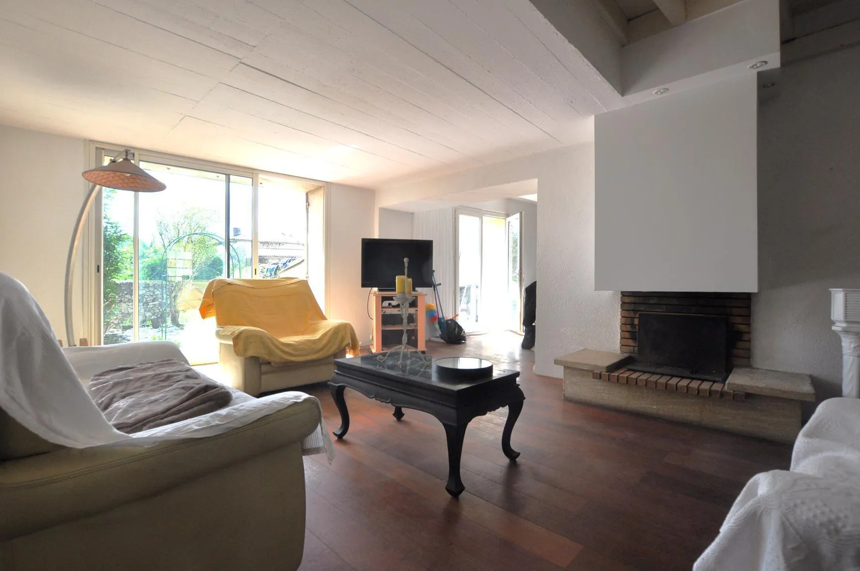Vente maison de charme avec piscine et sauna à Rions, village médiéval 