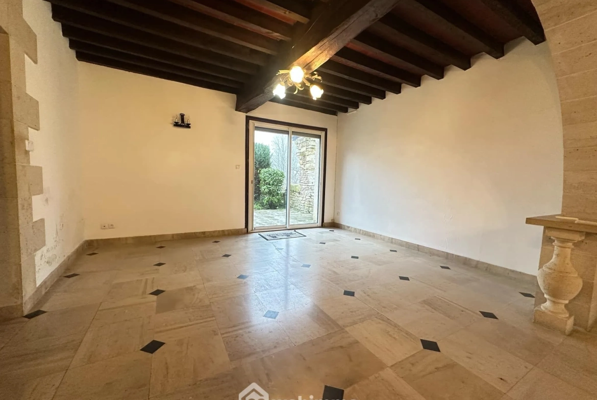 Maison de 187 m² à Bièvres avec 4 chambres, garage et cave - Confort et tranquillité 