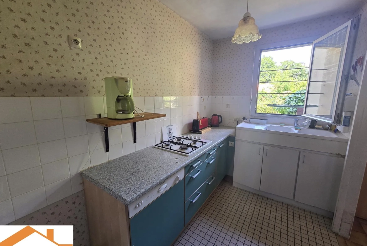 Maison de plain-pied à vendre aux Lucs-sur-Boulogne, 2 chambres, garage et jardin 