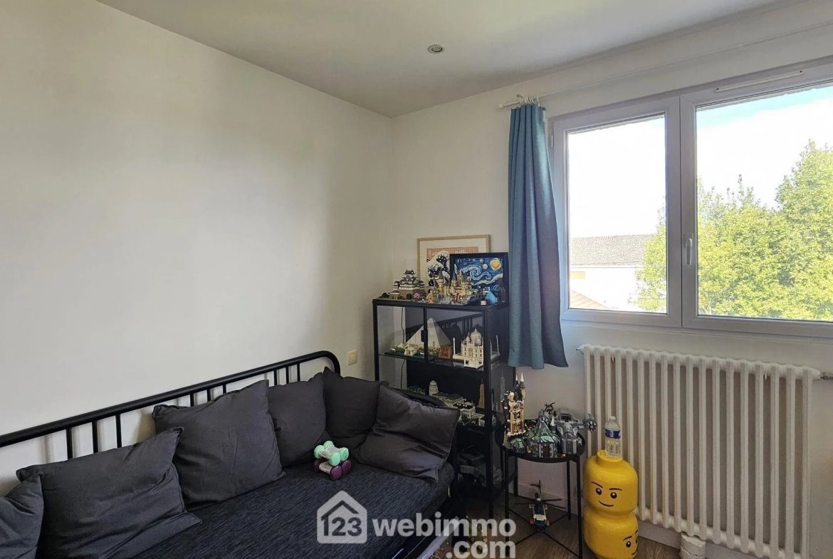 Charmante maison familiale de 103 m² avec terrain à Milly-la-Forêt 