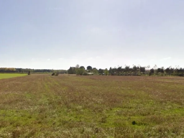 Terrain à bâtir à Cours-de-Pile de 2670 m² avec raccordements prêtes
