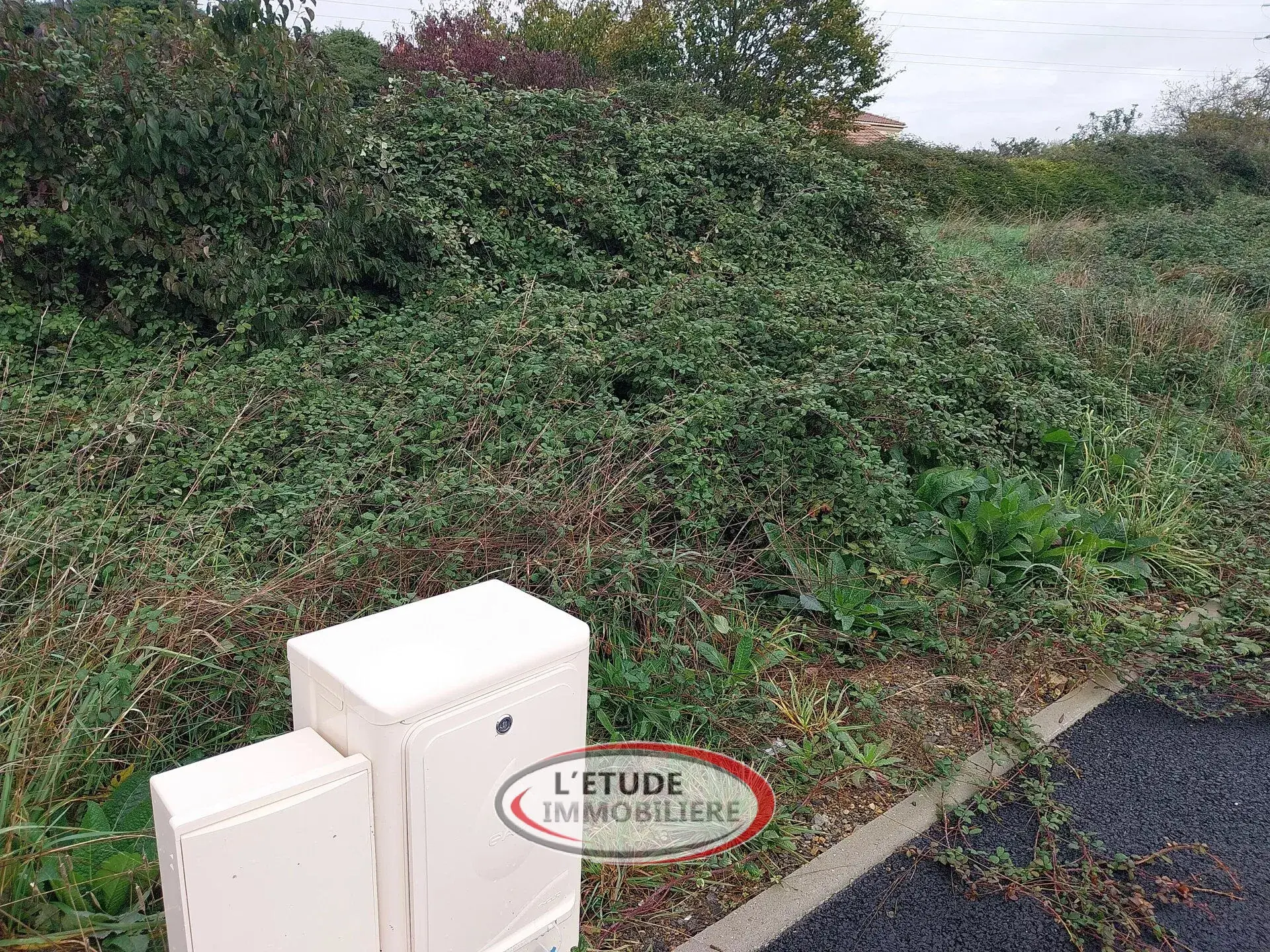 Terrain constructible de 400 m² à Sainte-Pazanne, emplacement privilégié 