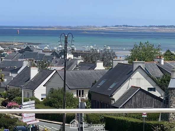 Maison à rénover de 59 m² avec vue mer et jardin à Perros-Guirec