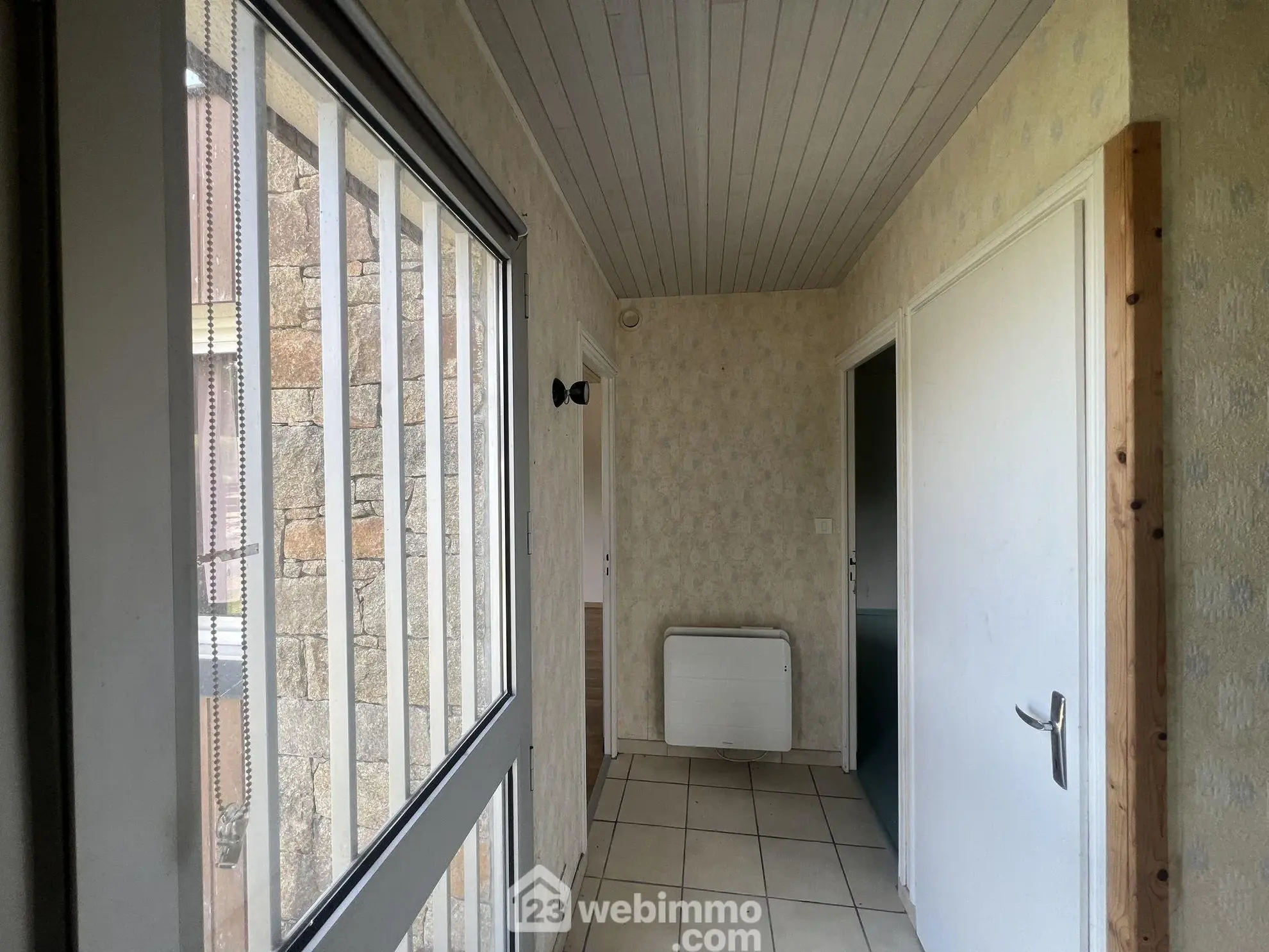 Maison à rénover de 59 m² avec vue mer et jardin à Perros-Guirec 