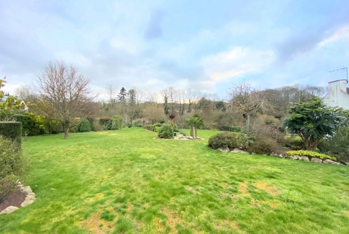 Terrain à bâtir de 700 m² à Trédrez-Locquémeau, proche de la mer 
