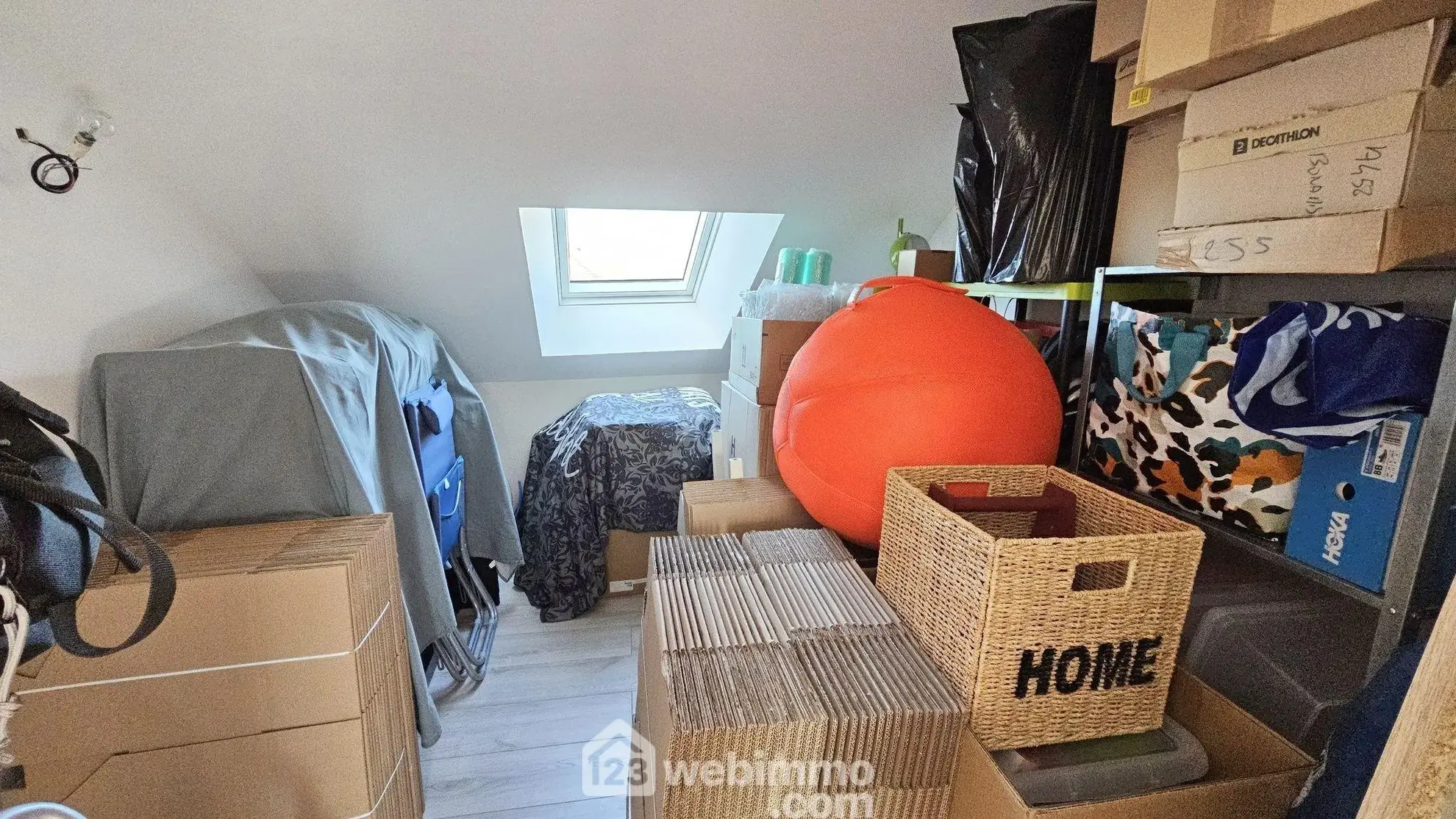 A vendre duplex de 69 m² à Puiseaux, lumineux et à aménager selon vos envies 