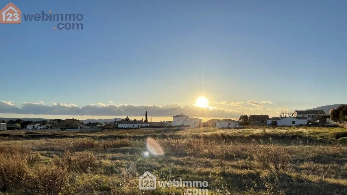 Terrain à bâtir viabilisé de 512 m² à Pourrières, vue spectaculaire 
