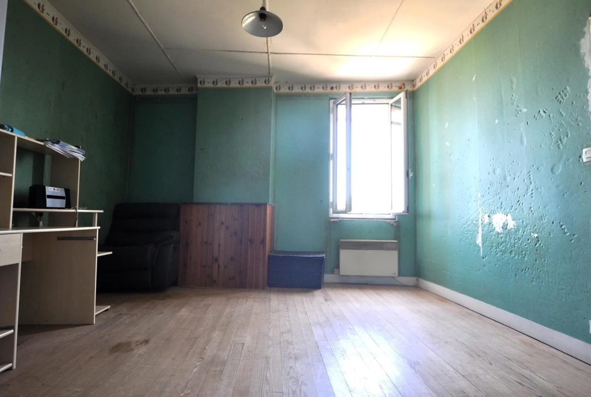 Maison de plain-pied à Tabanac avec jardin et garage 