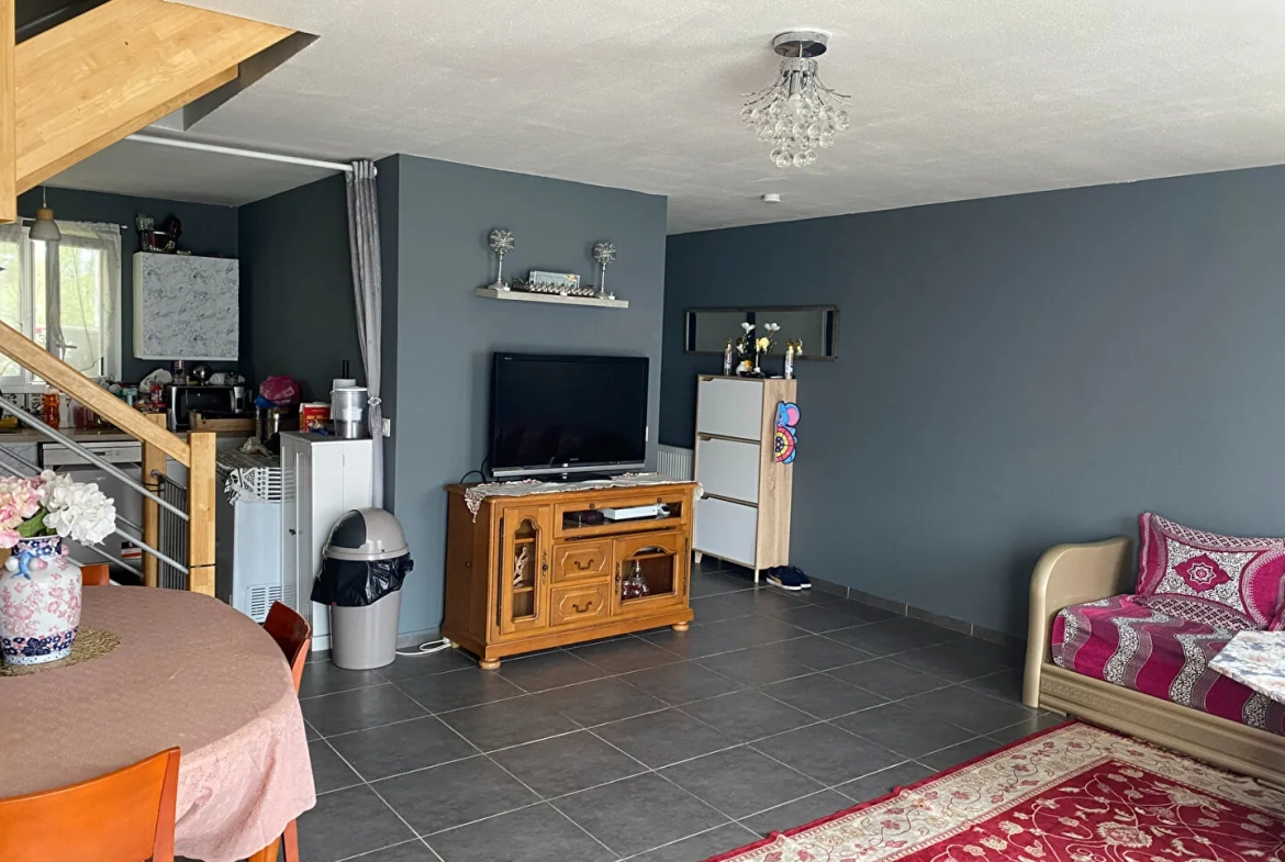 Maison jumelée T4 à vendre à Artiguelouve – Louée, proche Pau 