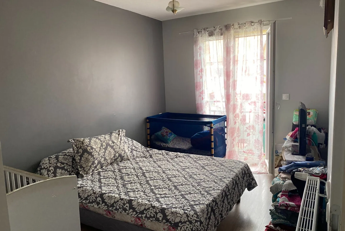 Maison jumelée T4 à vendre à Artiguelouve – Louée, proche Pau 