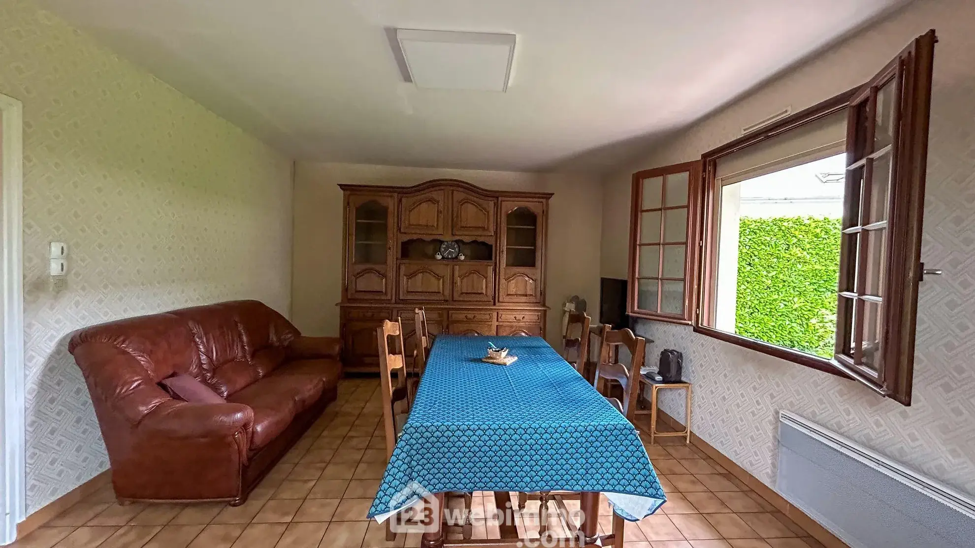 Maison de plain-pied de 74 m² à Coarraze avec garage et terrain clos 