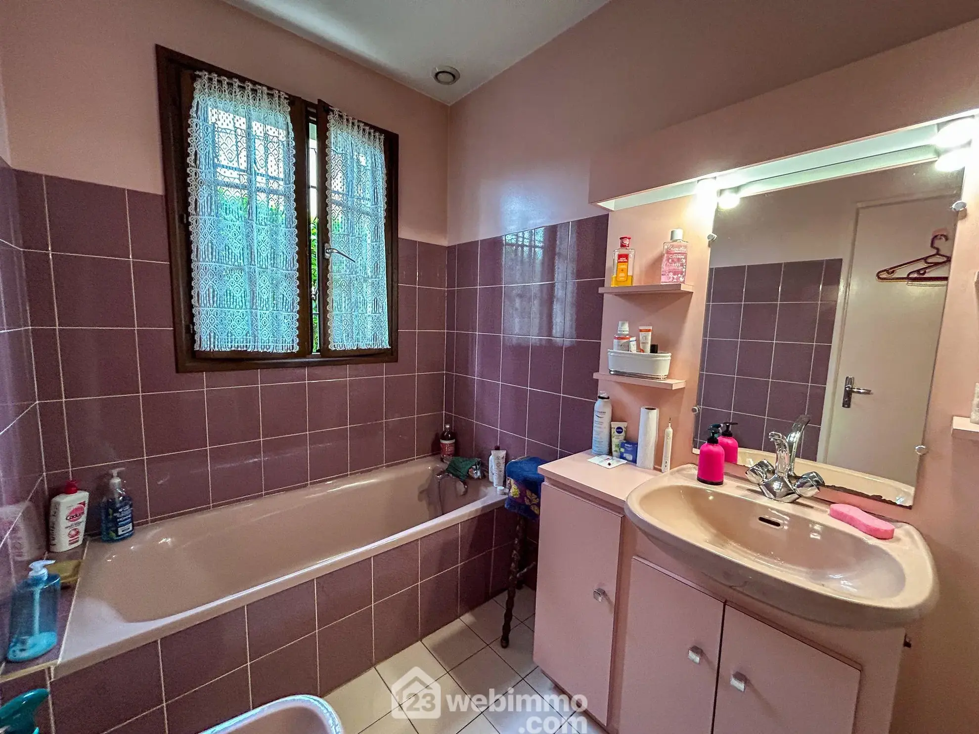 Maison de plain-pied de 74 m² à Coarraze avec garage et terrain clos 