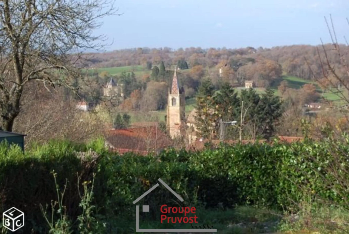 Maison à vendre à Mably avec jardin, 3 chambres et garage - 101 m² 