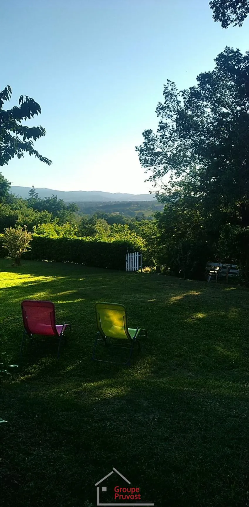 Maison à vendre à Mably avec jardin, 3 chambres et garage - 101 m² 