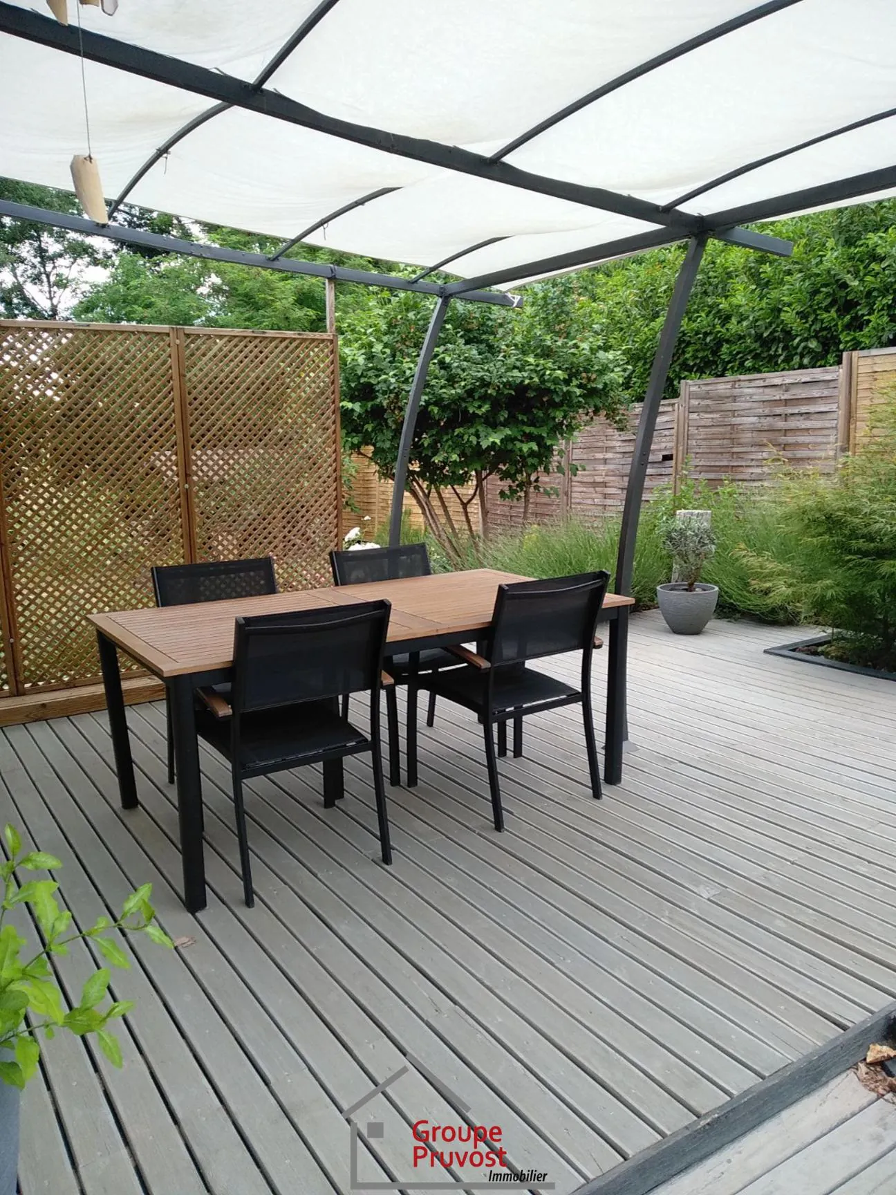 Maison à vendre à Mably avec jardin, 3 chambres et garage - 101 m² 