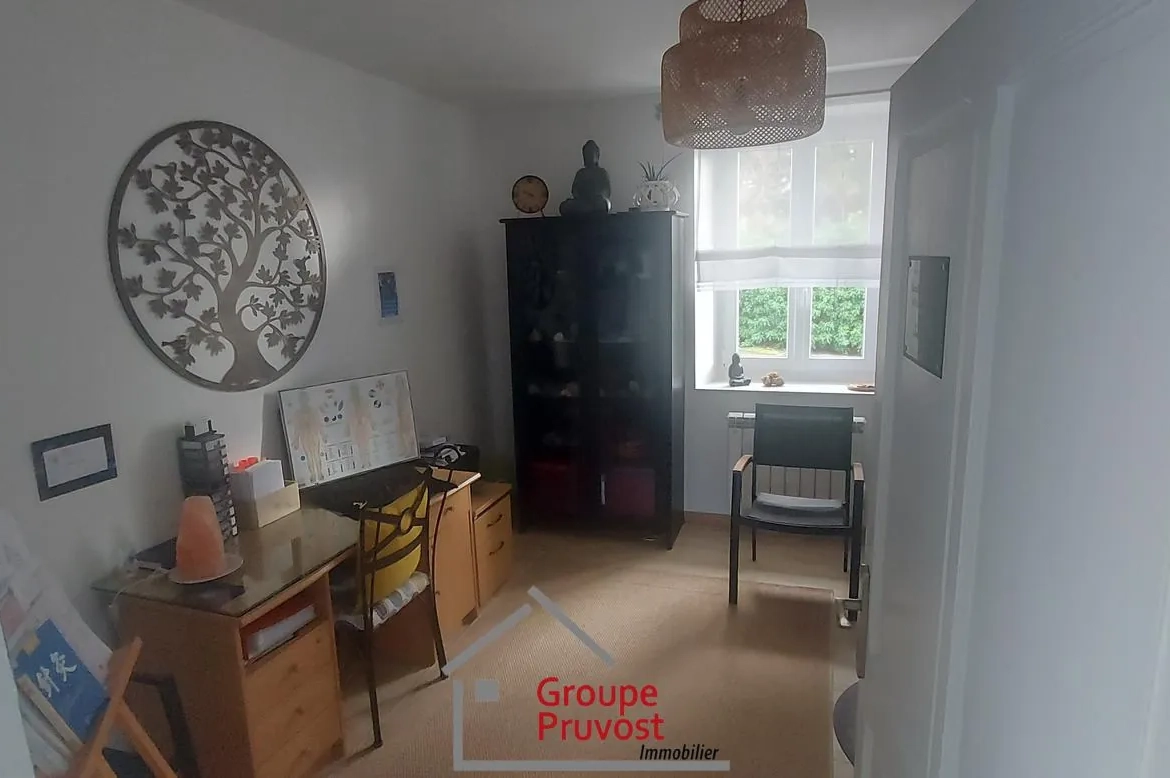 Maison à vendre à Mably avec jardin, 3 chambres et garage - 101 m² 
