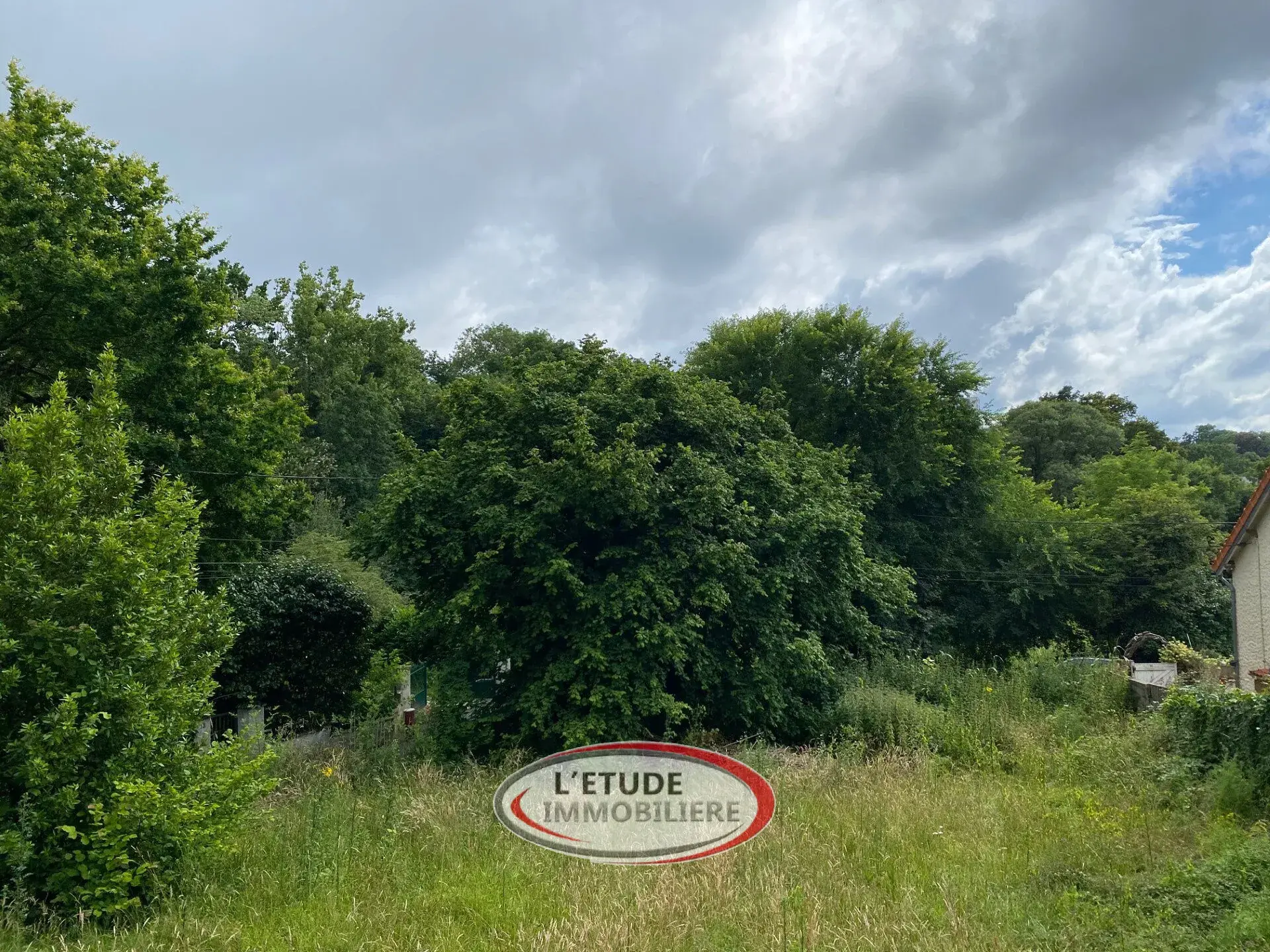 Terrain constructible de 447 m² avec vue sur la vallée à Pont du Cens 