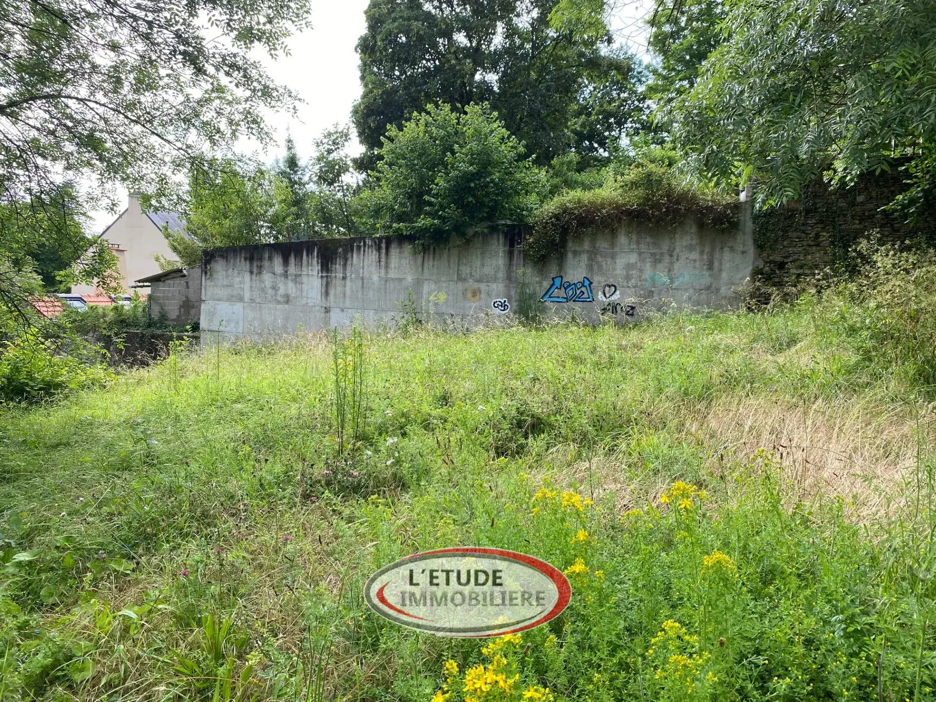 Terrain constructible de 447 m² avec vue sur la vallée à Pont du Cens 