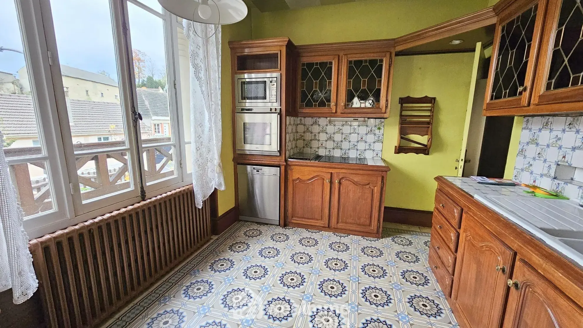 Magnifique maison bourgeoise de 164 m² avec dépendance et garage à Le Malesherbois 