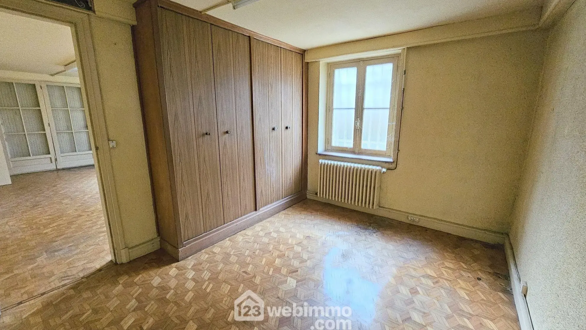 Magnifique maison bourgeoise de 164 m² avec dépendance et garage à Le Malesherbois 