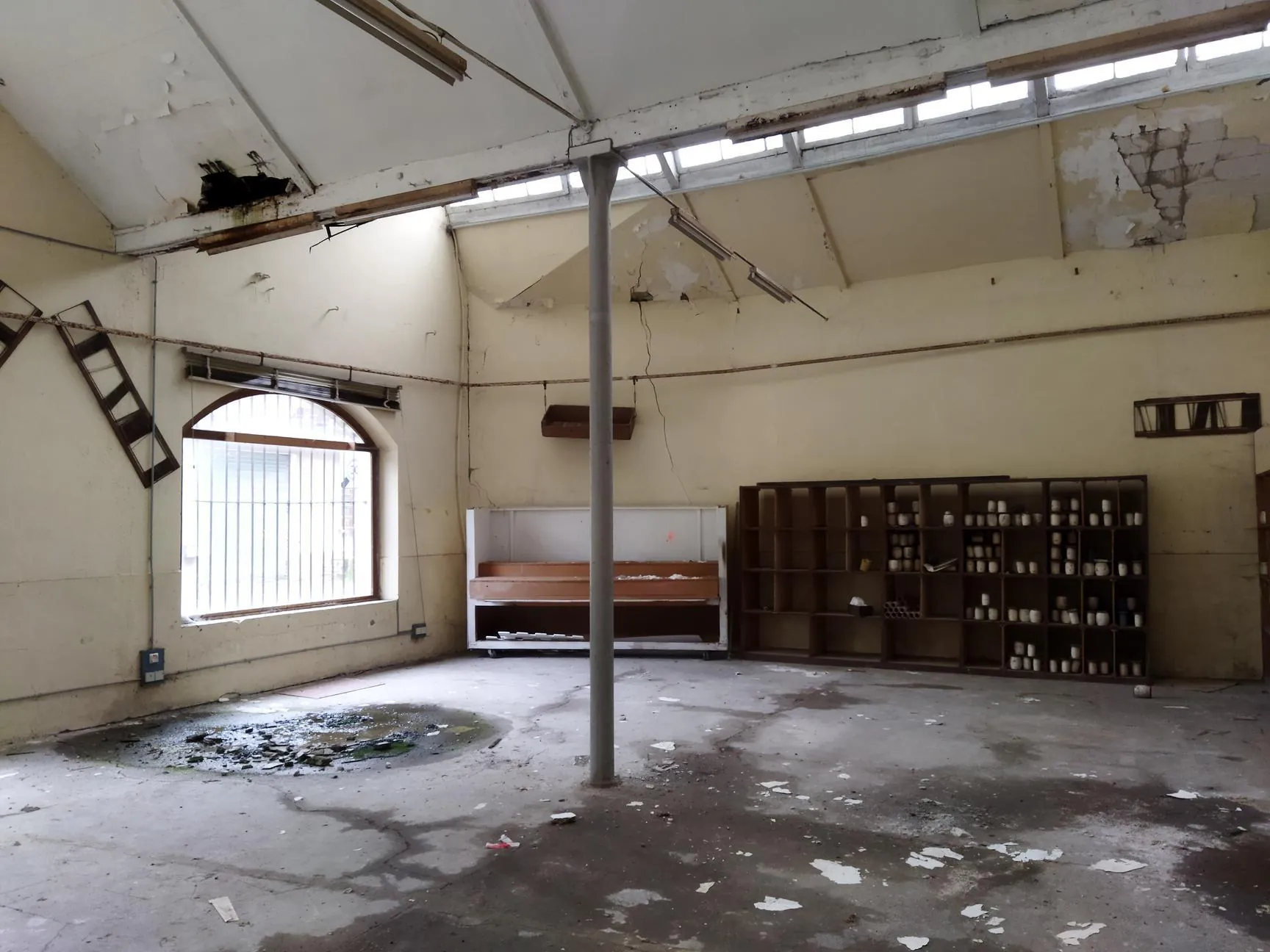 Ancien tissage à Lepuix de 689 m² avec fort potentiel à vendre 