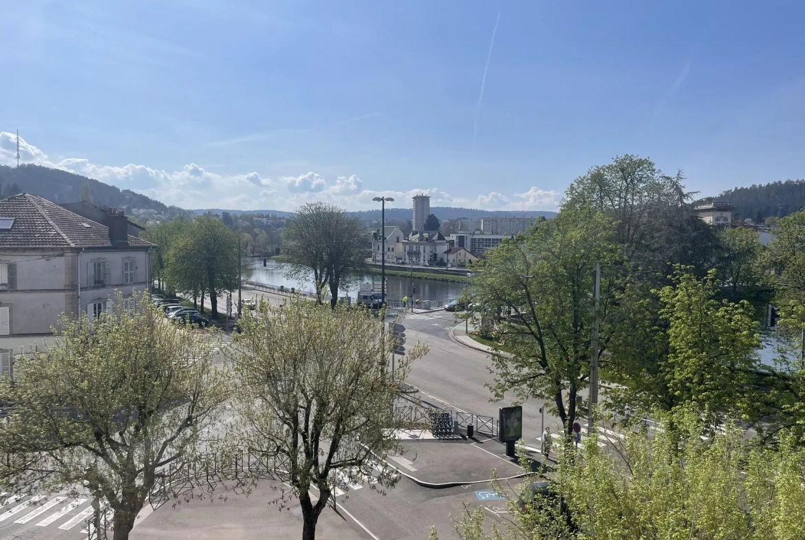 Appartement 3 pièces à Épinal avec balcon et vue dégagée - Vente immobilière 