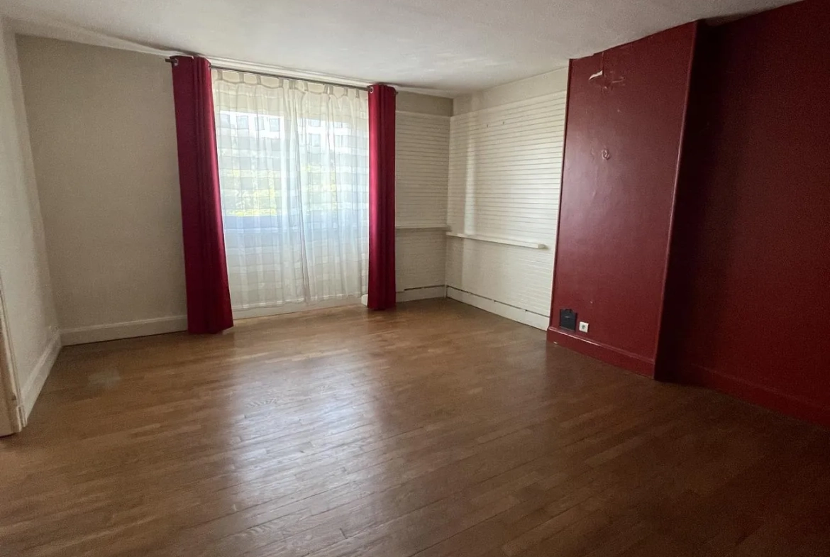 Appartement 3 pièces à Épinal avec balcon et vue dégagée - Vente immobilière 
