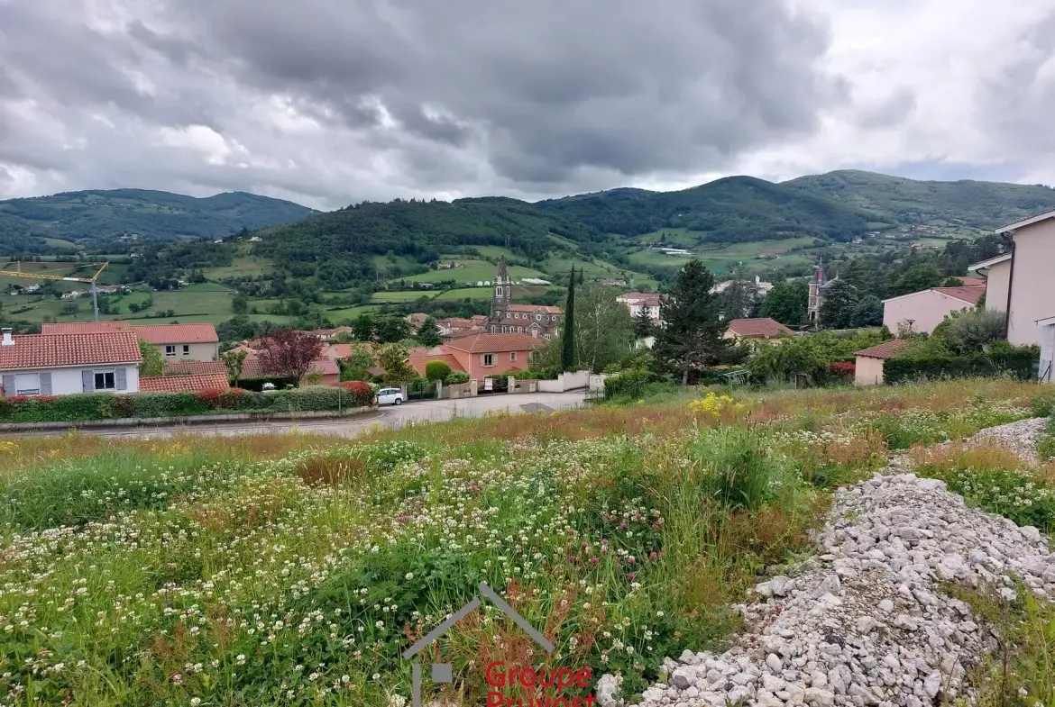 Terrain constructible de 440 m² à Vaugneray avec vue imprenable 
