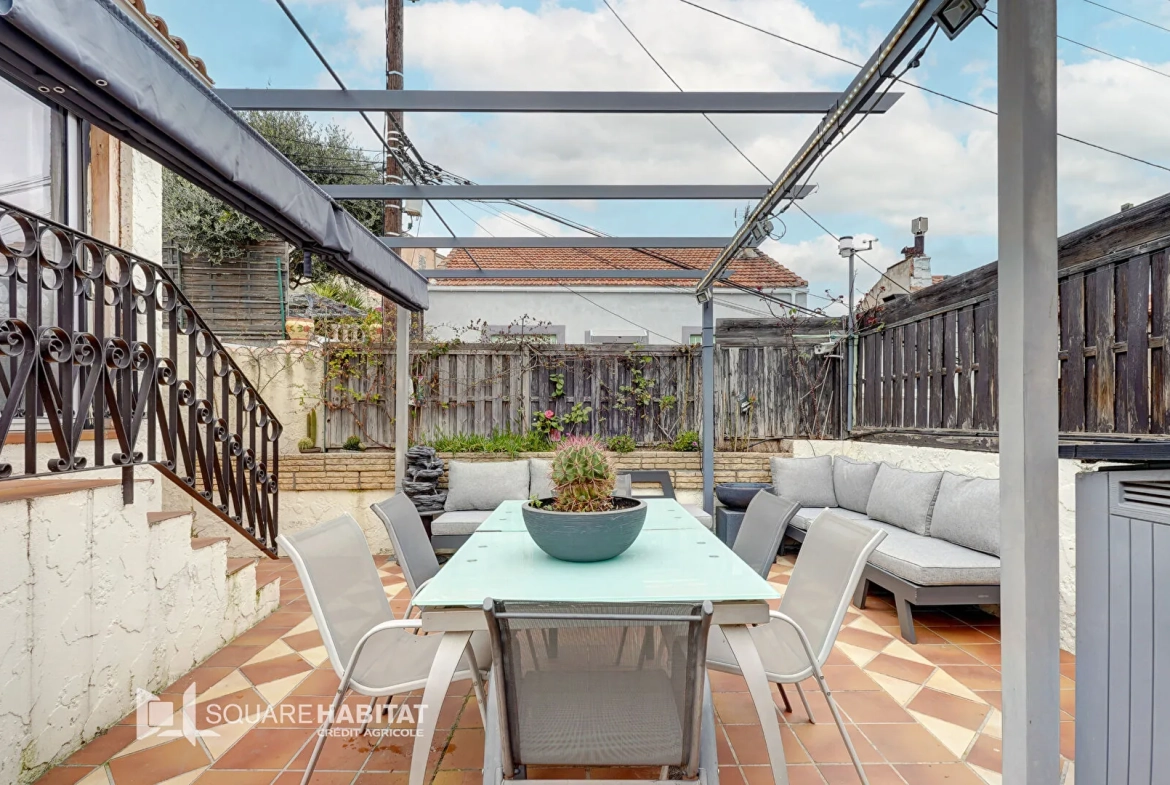 Maison de 62 m² avec terrasse et jardin à Marseille Saint Henri 