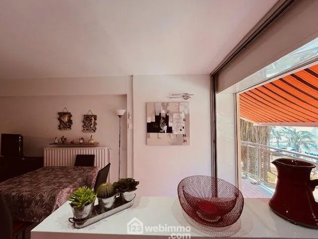 Appartement rénové de 43 m² avec terrasse vue mer à Canet-en-Roussillon 
