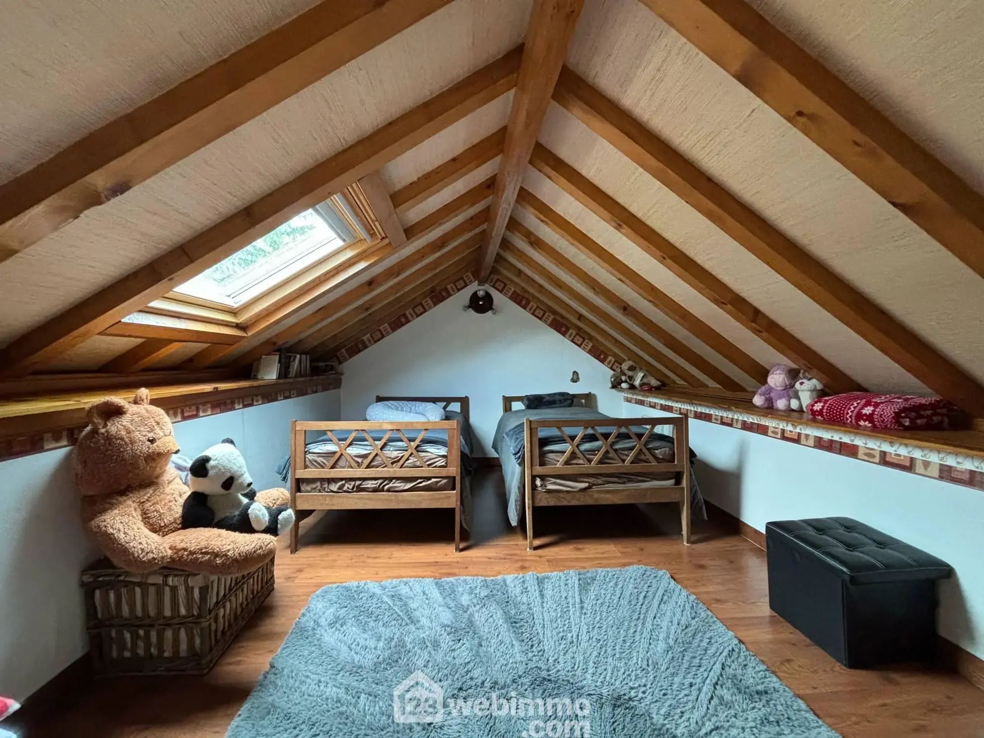 Maison de campagne de 148 m² avec 4 chambres à Dangé-Saint-Romain 