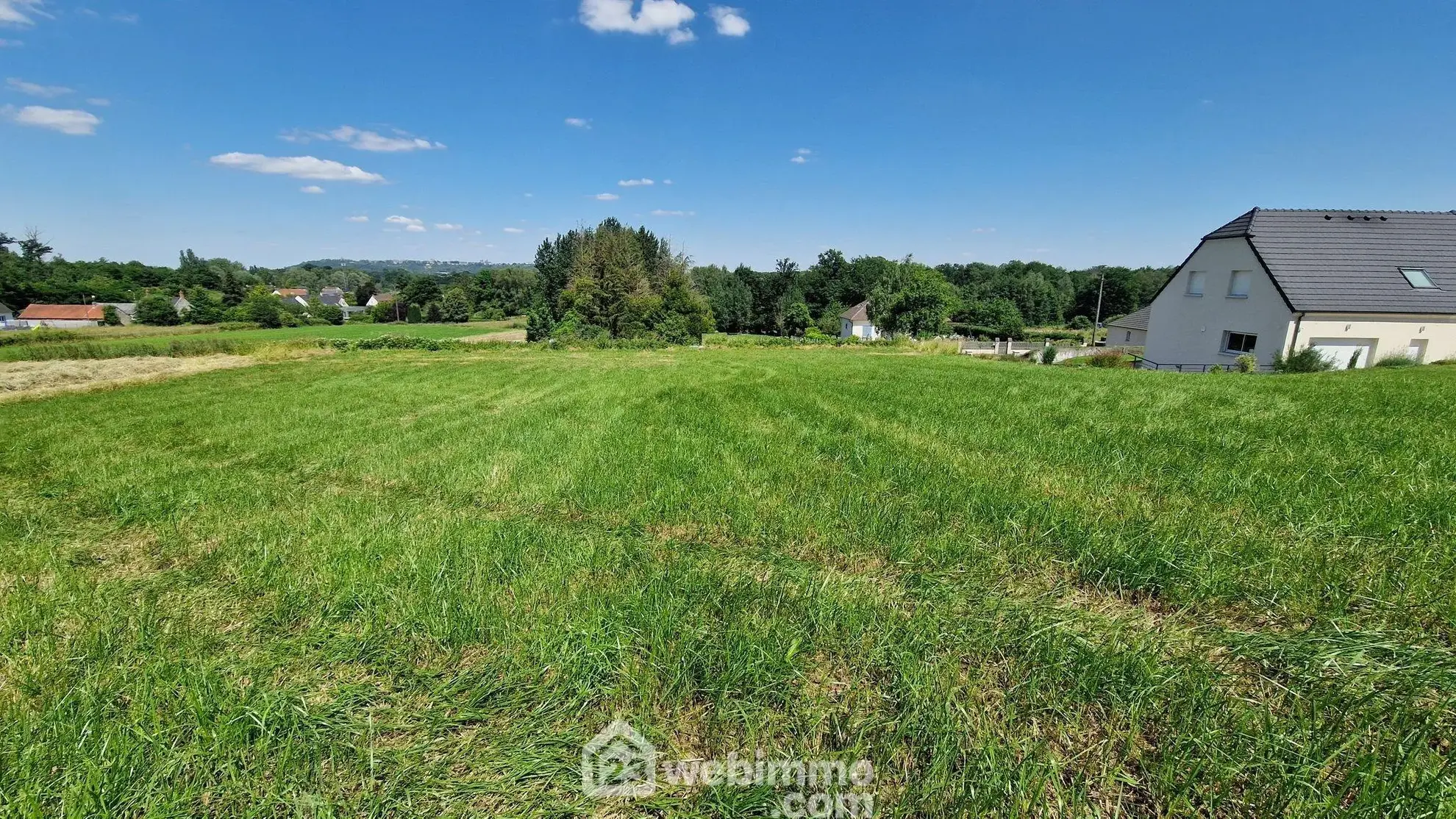 Terrain à bâtir de 1021 m² à Mons-en-Laonnois avec toutes commodités 