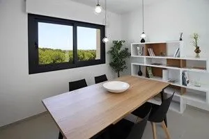 Appartements modernes de golf à vendre à Pilar de la Horadada avec jardin privé et solarium 