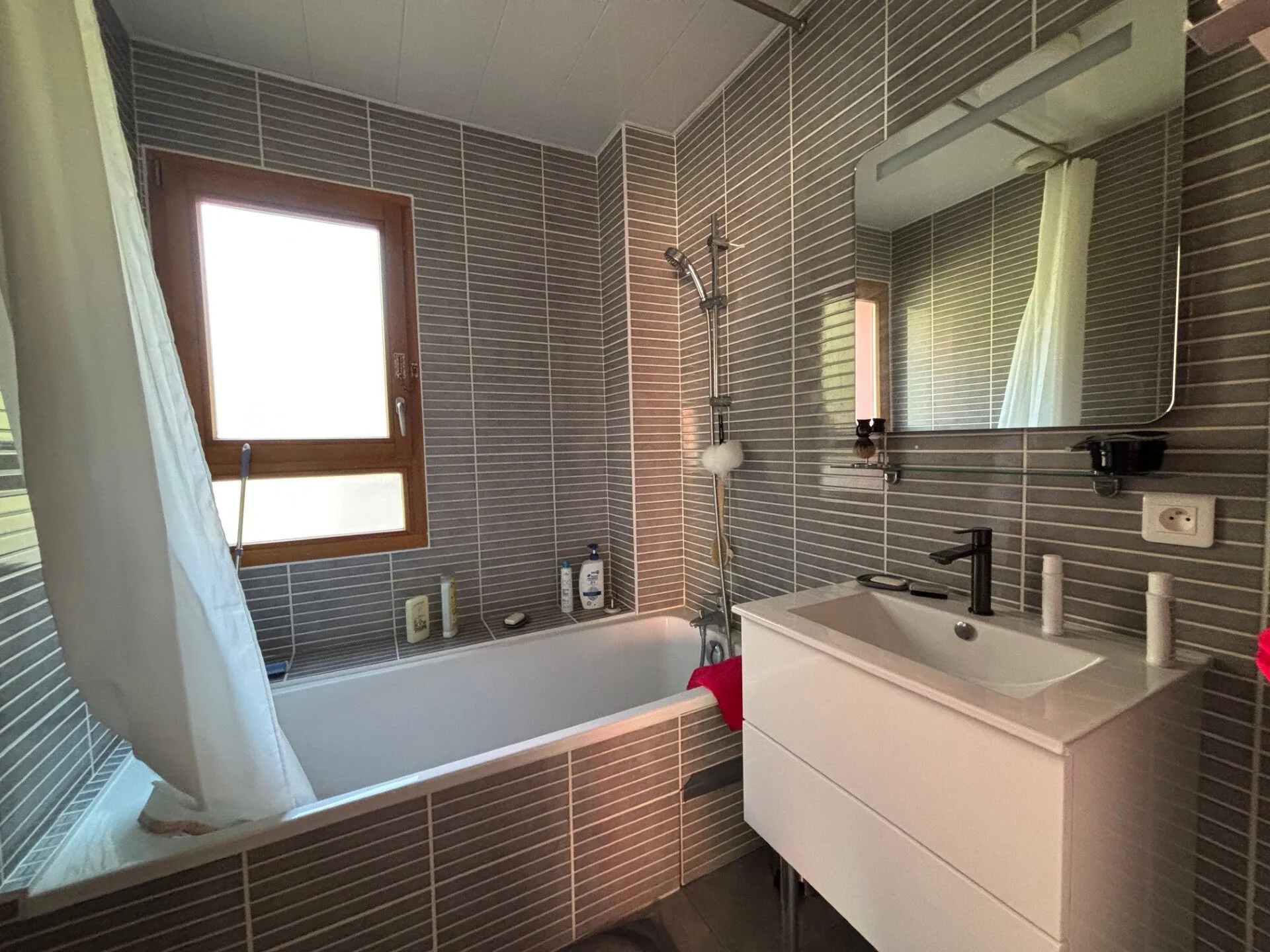 Appartement 4 pièces avec jardin et parking à Villefranche-sur-Saône 